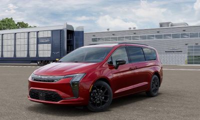 2027 Chrysler Pacifica Limited