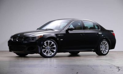 2006 BMW M5 B584153