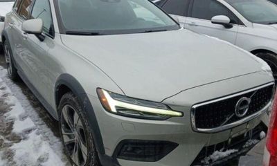 2020 Volvo V60CC Momentum
