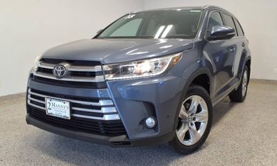 2018 Toyota Highlander LTD Platinum