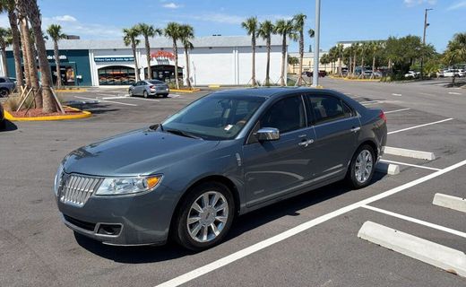 2011 Lincoln MKZ
