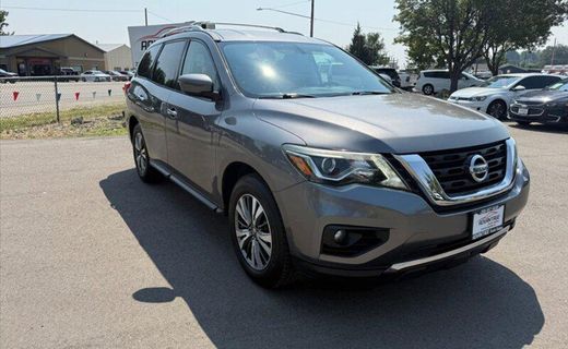 2017 Nissan Pathfinder S