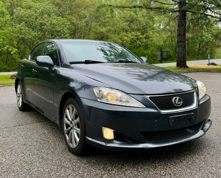 2007 Lexus IS — a typically priced live listing
