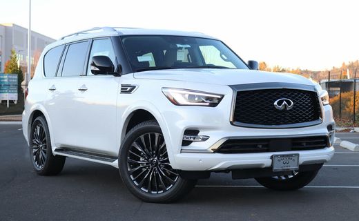 2023 Infiniti QX80 Base