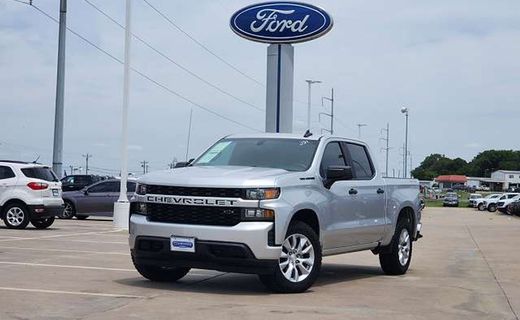 2020 Chevrolet Silverado Custom