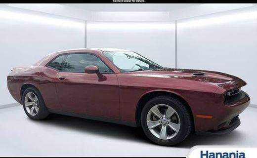 2022 Dodge Challenger SXT