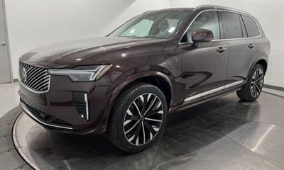 2025 Volvo XC90 Ultra
