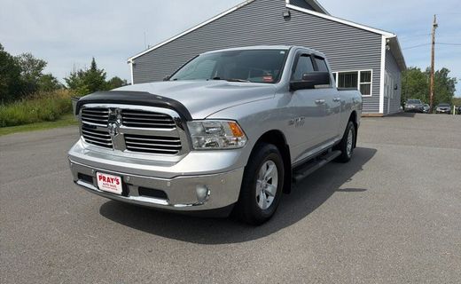 2018 Ram 1500 SLT