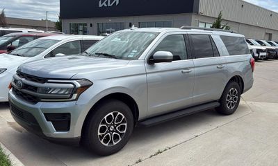 2024 Ford Expedition MAX XLT