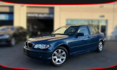 2003 BMW 325i