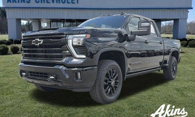 2025 Chevrolet Silverado HD High Country