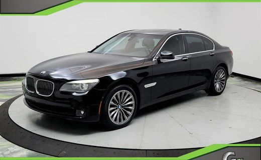 2012 BMW 740I