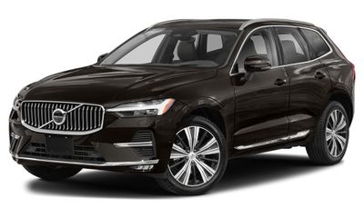 2022 Volvo XC60 Momentum