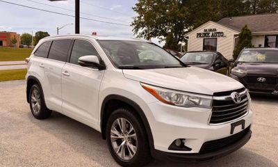 2015 Toyota Highlander Base Hybrid