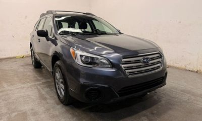 2016 Subaru Outback Base