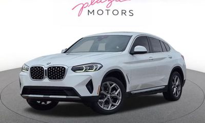 2022 BMW X4 xDrive30i