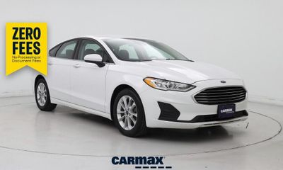 2020 Ford Fusion SE