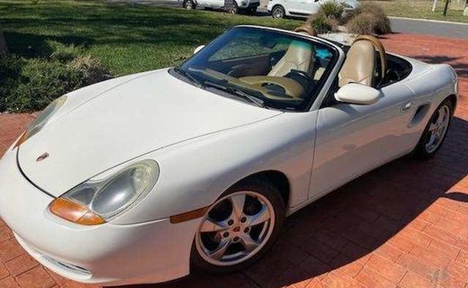 2001 Porsche Boxster Base