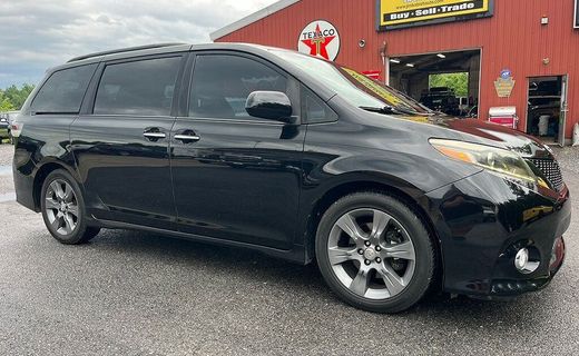 2016 Toyota Sienna SE