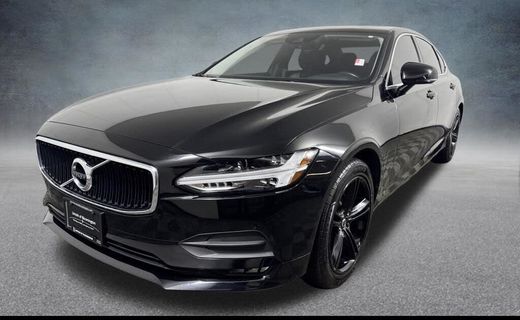 2018 Volvo S90 Momentum