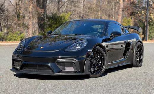 2025 Porsche 718 Cayman GT4 RS