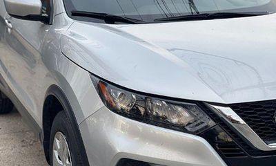 2020 Nissan Rogue Sport S