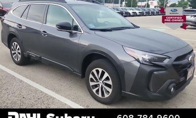2025 Subaru Outback Premium