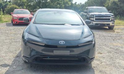 2024 Toyota Prius XLE