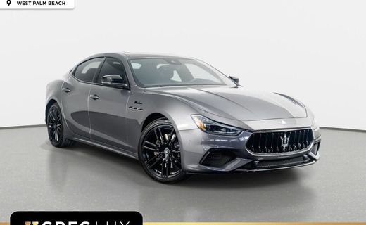 2023 Maserati Ghibli Modena Q4