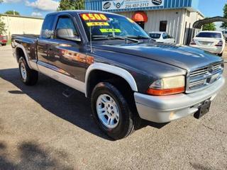 2004 Dodge Dakota SLT