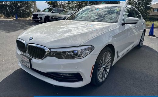 2018 BMW 530i