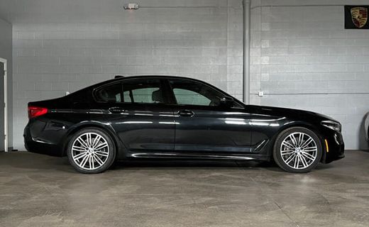 2020 BMW 540I
