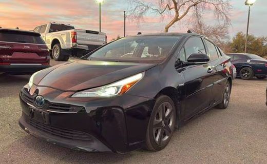 2020 Toyota Prius LE