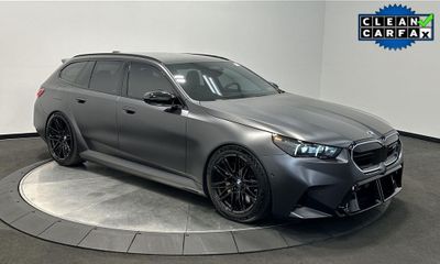 2025 BMW M5 Touring