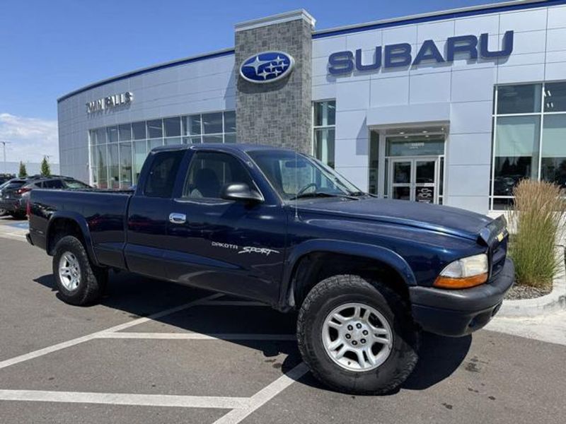 2001 Dodge Dakota — a typically priced live listing
