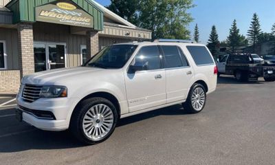 2016 Lincoln Navigator Select
