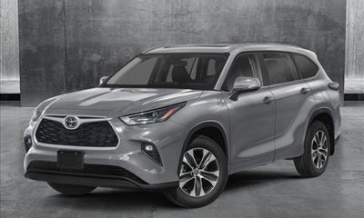 2025 Toyota Highlander LE XLE Limited