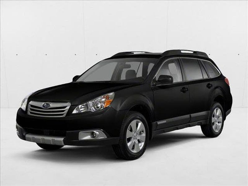 2010 Subaru Outback — a typically priced live listing