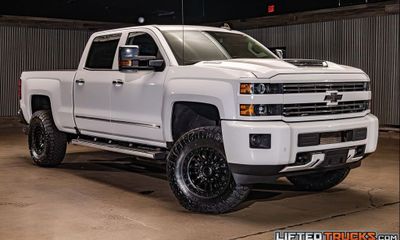 2017 Chevrolet Silverado LTZ