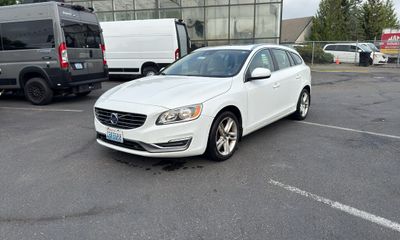 2015 Volvo V60 Premier R