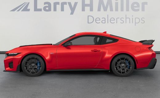 2026 Ford Mustang Dark Horse