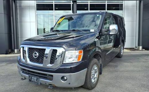 2017 Nissan NV V8 SL