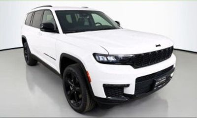 2026 Jeep Grand Cherokee L Base Laredo