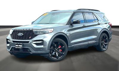 2022 Ford Explorer ST