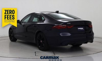 2022 Jaguar XF SE