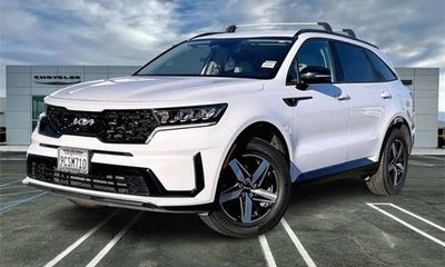 2022 Kia Sorento S