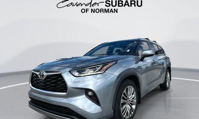 2022 Toyota Highlander Platinum