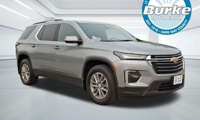 2023 Chevrolet Traverse LT