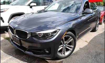 2018 BMW 330I xDrive GT