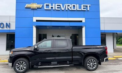 2026 Chevrolet Silverado LT